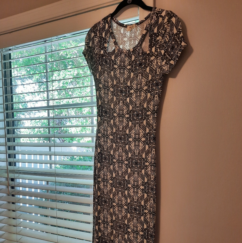 Maxi Black and White Bodycon Dress